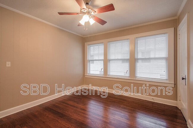 Photo - 1804 S Overton Ave