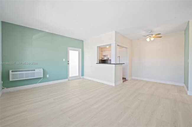 7315 Byron Ave Unit 10