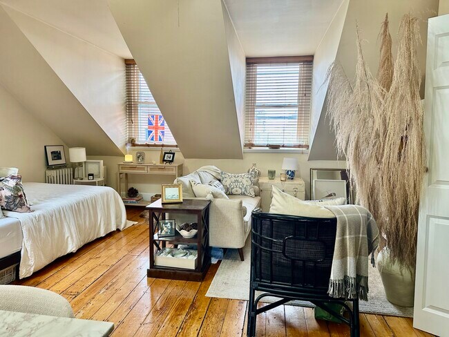 Photo - 32 Irving St Unit 4