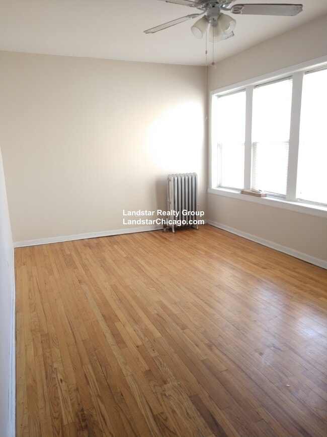 Photo - 4045.5 N Mozart St Unit 1E