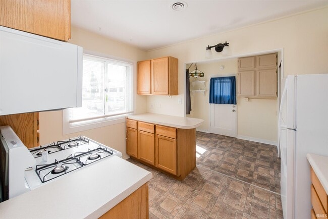 Photo - 2307 Kenwood Ave