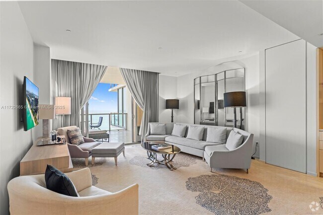 Building Photo - 9703 Collins Ave Unit 1205 Rental