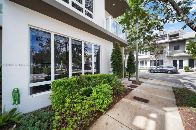 Photo - 10560 NW 64th Terrace