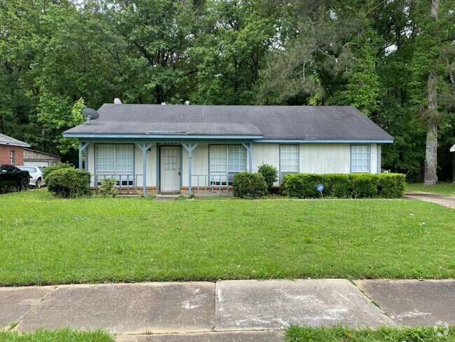 Building Photo - 3 Bdrm 2 Bath in East Montgomery great loc... Rental