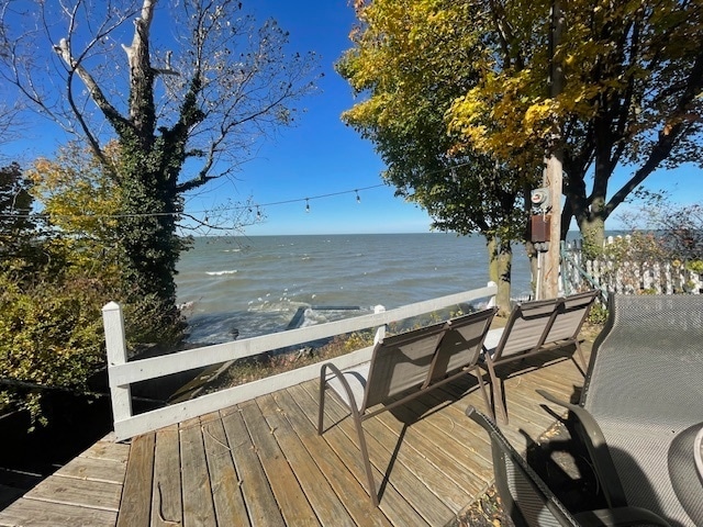 Photo - Single family home with access to Lake Eerie!