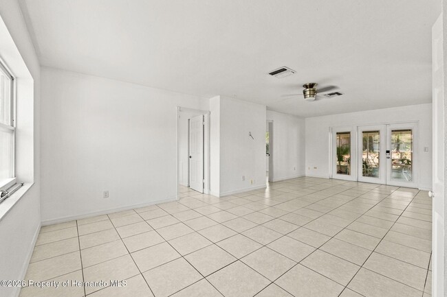 Photo - 6542 Pinehurst Dr