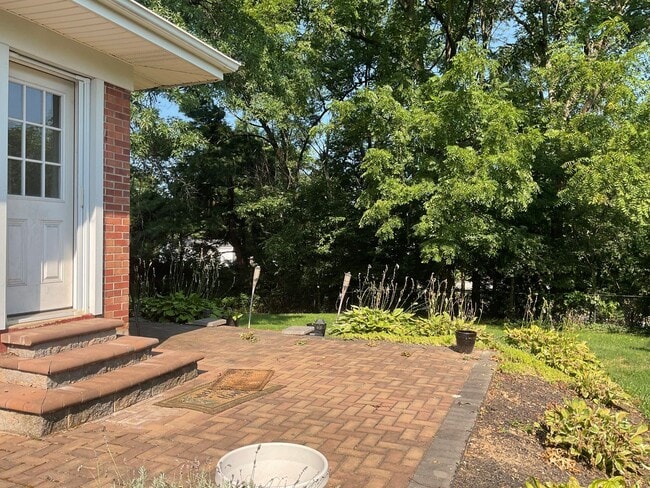 Photo - 1722 Cornell Rd