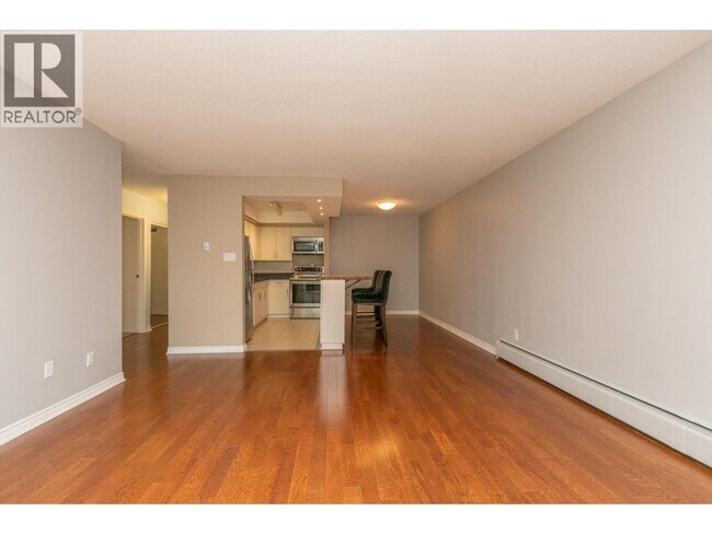 1235 W 15th Ave Unité 202
