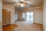 2BR, 2BA - 972 SF