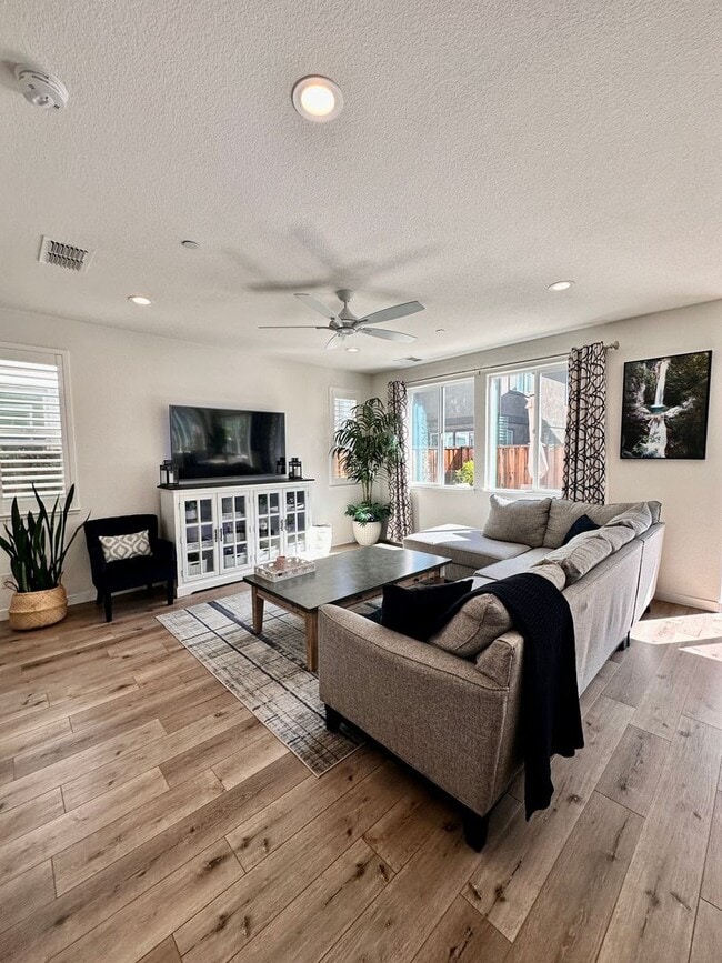 North Natomas Home - North Natomas Home