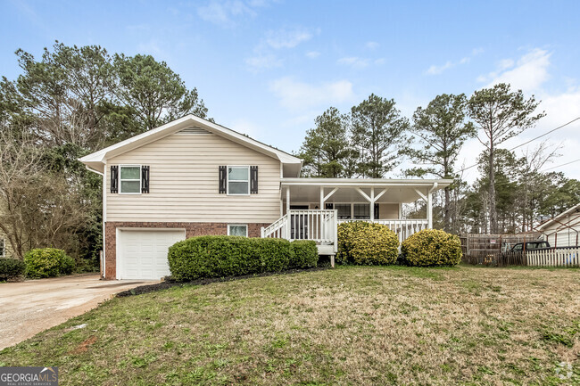 Building Photo - 2973 Landmark Dr SE Rental