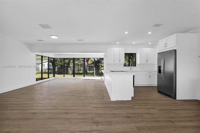 Photo - 211 S 57th Terrace