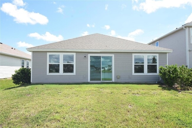 17 Waverly Ln