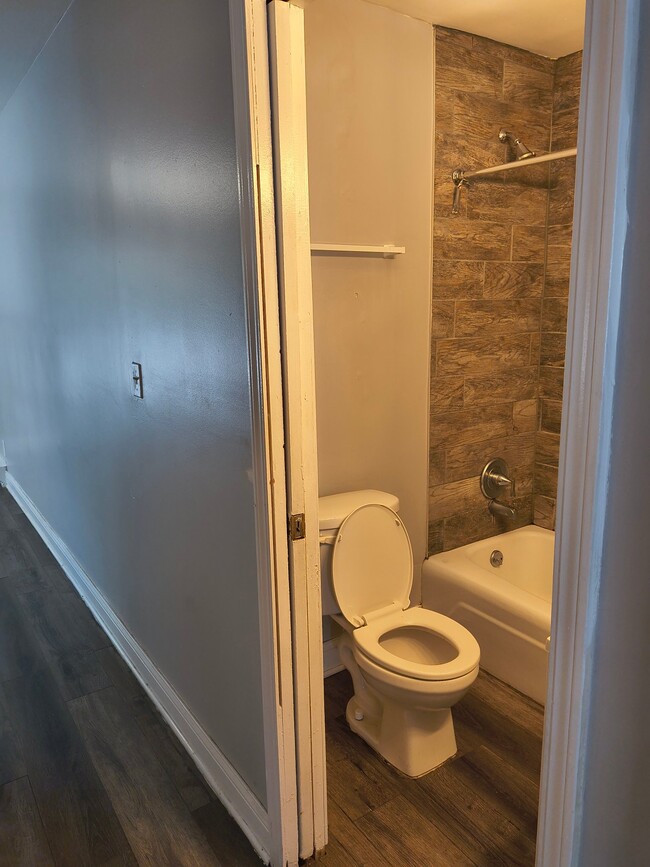 Photo - 371 W Old Indian Trail Unit 2