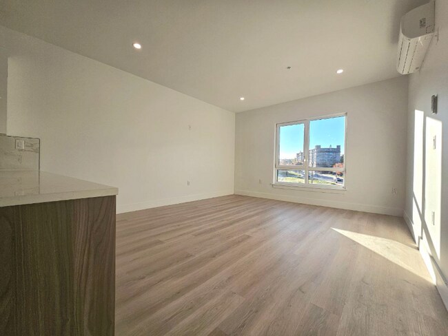 Photo - 19 Livingston St Unidad 1 bed Den