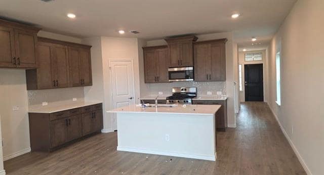 Photo - 956 Lost Mine Trl