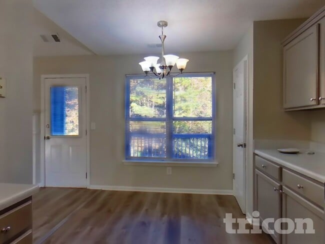 Photo - 261 Stagecoach Pass