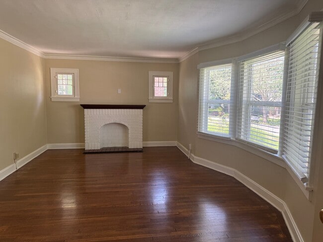 Photo - 741 E 63rd Terrace