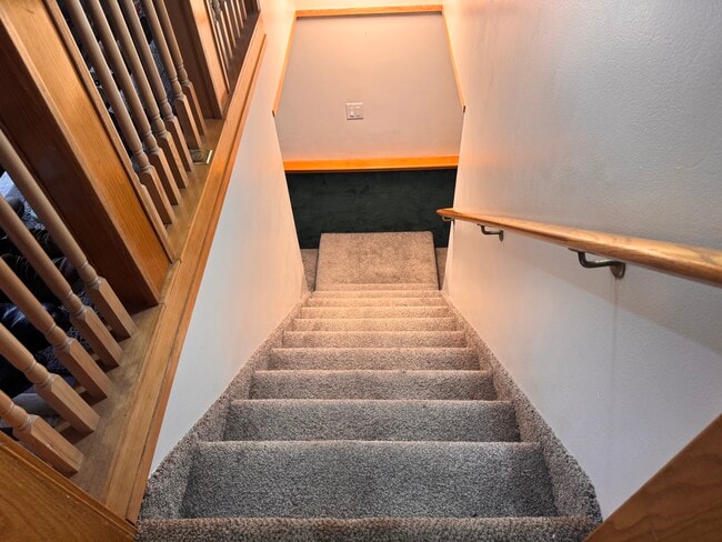Photo - 525 Lignite Ave Unidad Basement Apartment
