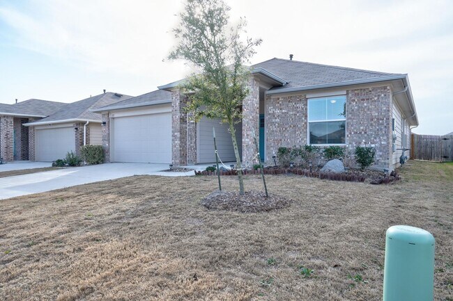 Photo - Charming 4/BR 2/BA One-Level Home with Spa...