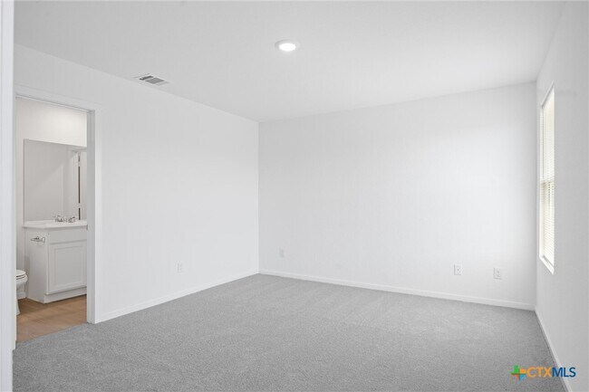 Building Photo - 3326 Noir Ln