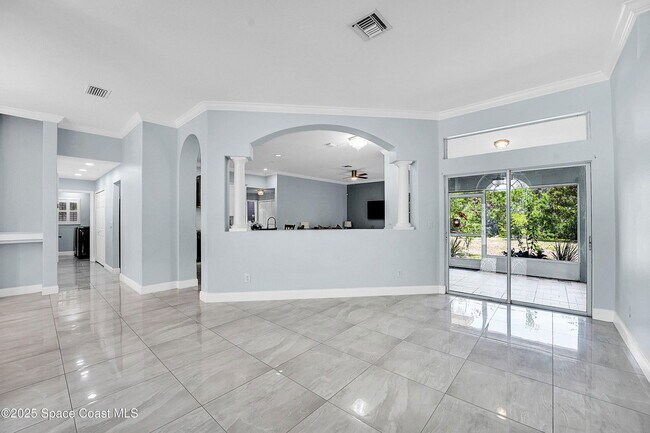 Photo - 6107 NW Gause Ave