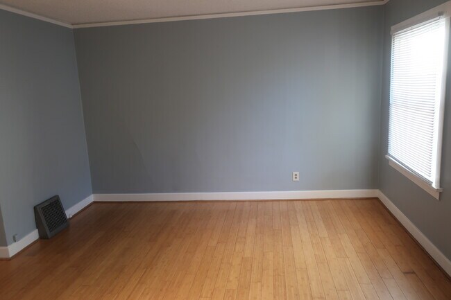 Photo - 710 Monroe St Unit B