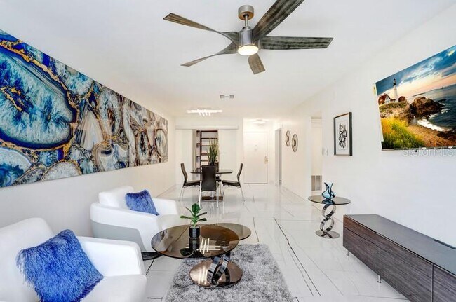 Photo - 4607 W Fig St Unit 104