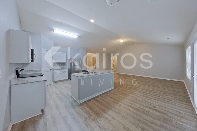 Photo - 1180 Amberlight Circle