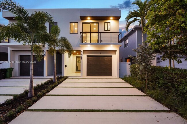701 SW 17th St