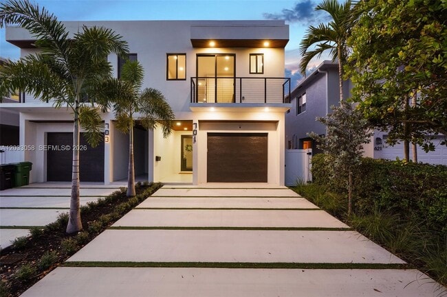 Photo - 701 SW 17th St