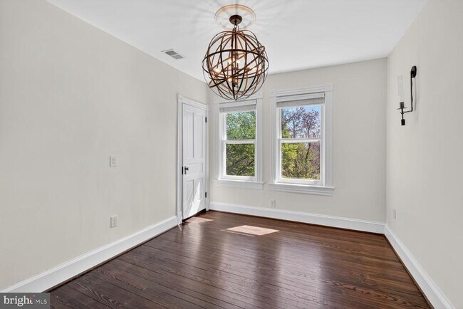 Photo - 4701 Cumberland Ave