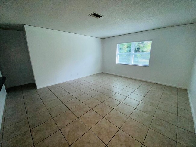 Photo - 11380 NW 39th St
