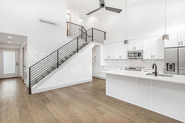 Photo - 1468 Yates St Townhome
