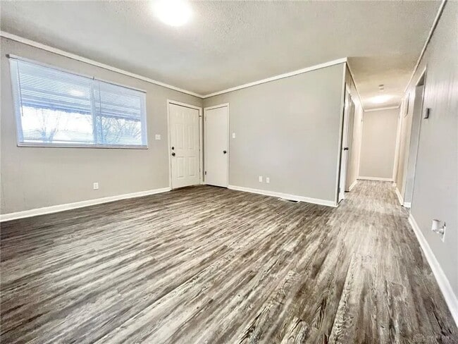 Photo - 4127 Oakdell Ave