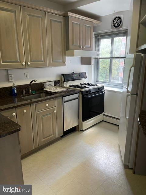 Photo - 4200 Cathedral Ave NW Unit 708