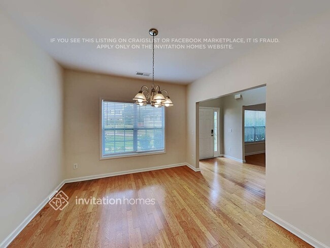 Photo - 6541 Squire Pl