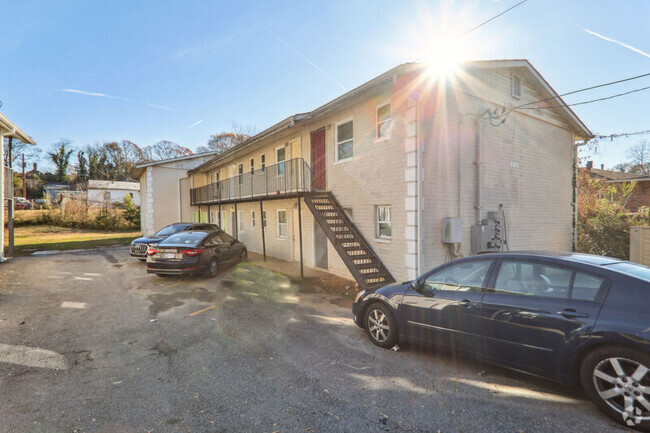 Building Photo - 615 Oliver St NW Rental