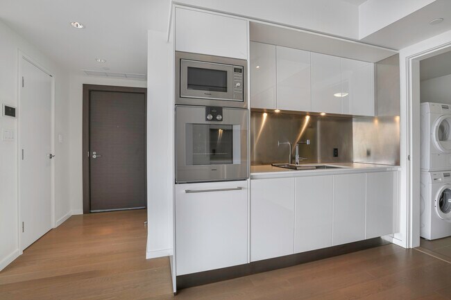 Photo - 1151-1151 W Georgia St