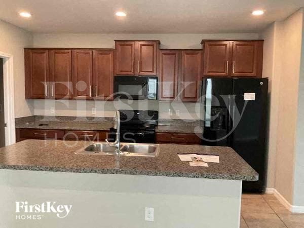 Photo - 138 Cascade Bend Dr