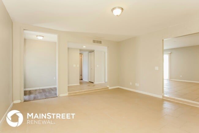 Photo - 10412 W Calle De Edens