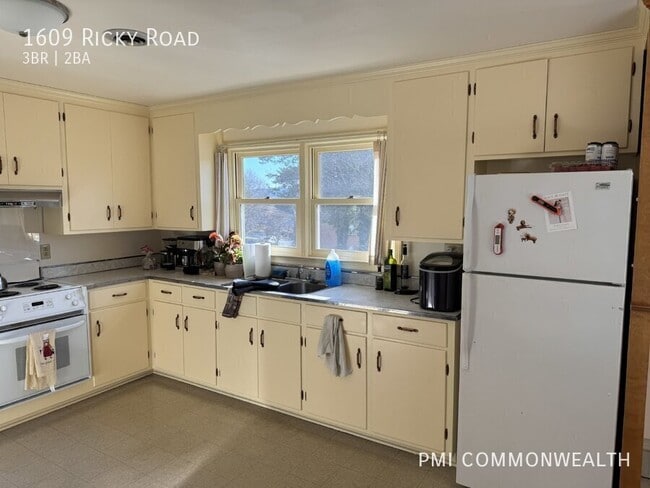 Photo - 1609 Ricky Rd