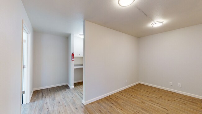 Photo - 3462 Bechelli Ln Unidad F