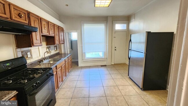 Photo - 3216 W Belvedere Ave