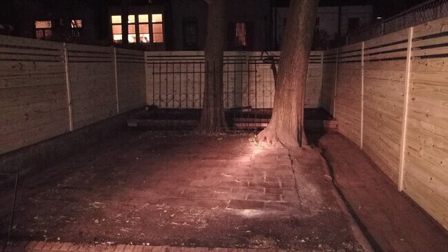 Photo - 182 Carlton Ave Unidad #BSMNT