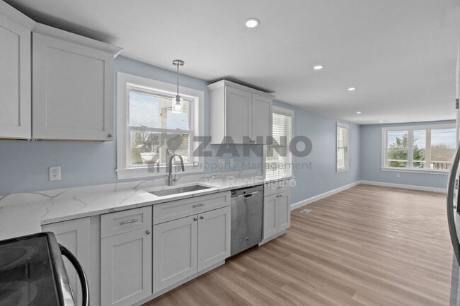 Photo - 24 Vernon Ave