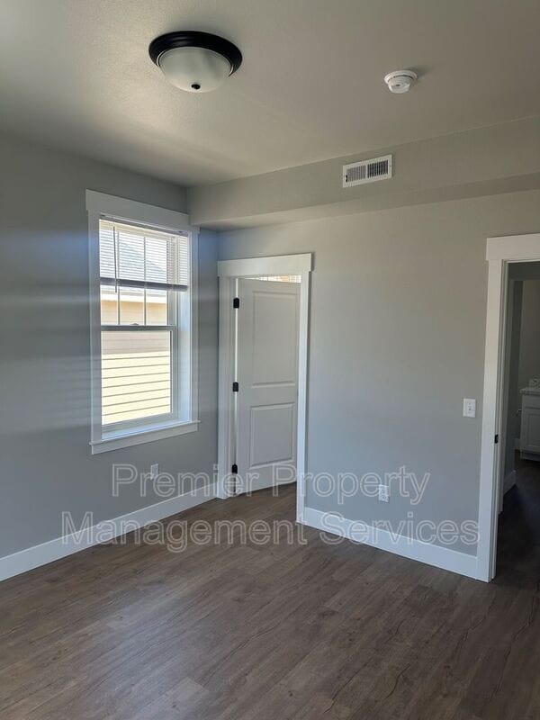 6086 Northstead Ave Unit 202