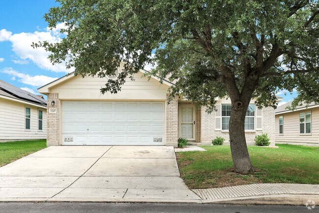 Building Photo - ***APPLICATION CURRENTLY UNDER REVIEW***Mo... Rental