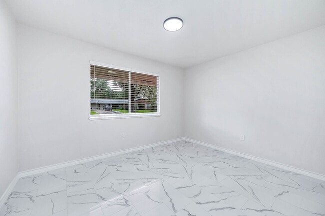 Photo - 1610 Richvale Ln