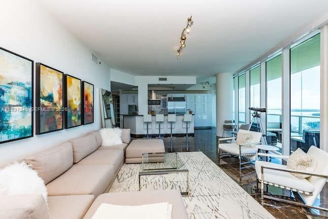 Photo - 100 South Pointe Dr Unit 3101
